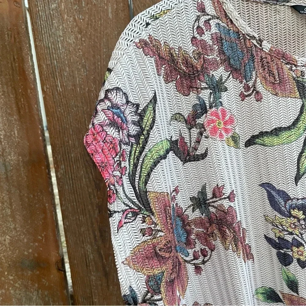 CHARLIE Women’s Pink Cream‎ Floral Loose Fit Floral Cap Sleeve Size Medium - Picture 5 of 8